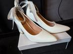 Trouwschoenen, Ophalen of Verzenden, Zo goed als nieuw, Wit, Schoenen