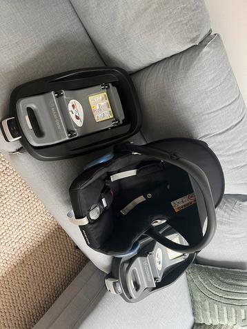 Maxi cosi cabrio fix  Dooky 2 keer isofix base litle dutch beschikbaar voor biedingen