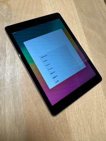 iPad 6 (2018) 128GB WiFi+4G - Zilver | 6 Maanden GARANTIE beschikbaar voor biedingen