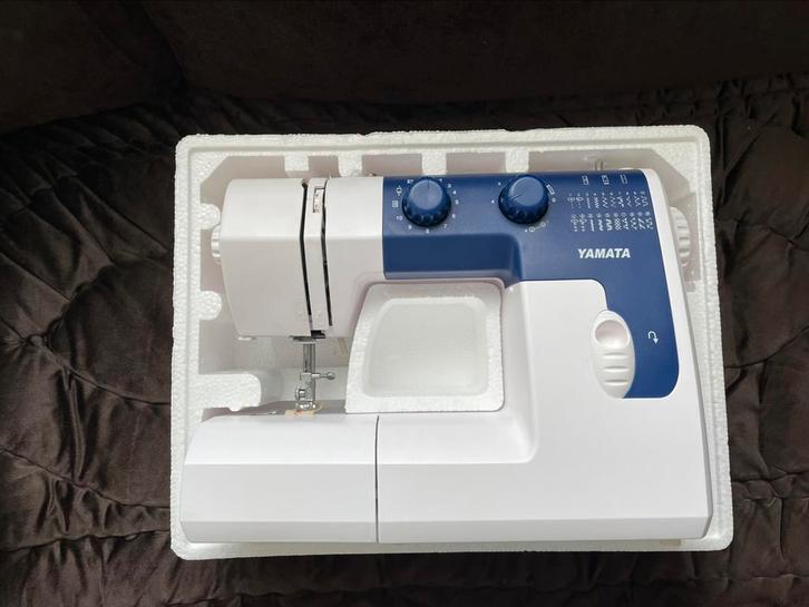 YAMATA FY760 Naaimachine – Nieuw in doos! (Nooit gebruikt), Hobby en Vrije tijd, Naaimachines en Toebehoren, Nieuw, Naaimachine
