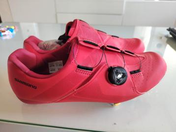 Shimano wielrenschoen maat 44 (43) RC3 bijna nieuw beschikbaar voor biedingen