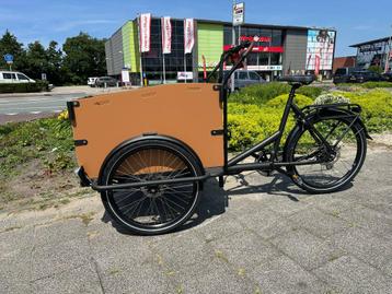 Faillissementspartij! NIEUWE elektrische bakfiets beschikbaar voor biedingen
