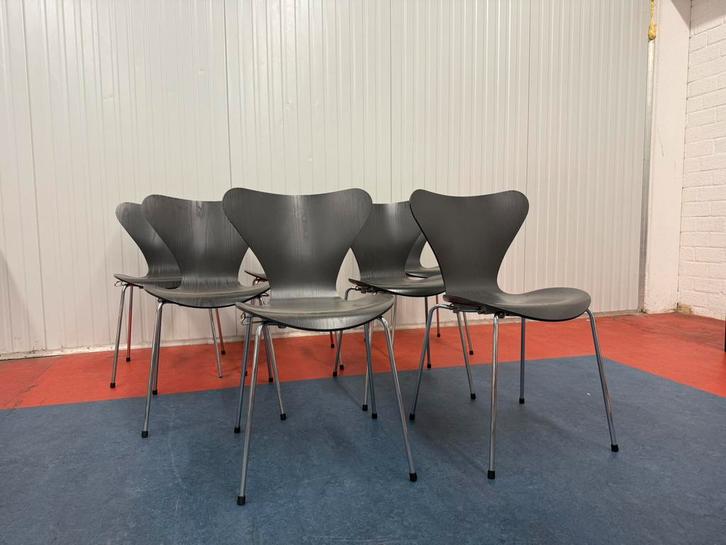 Vintage Deens Dedign Fritz Hansen stoelen 7x, Huis en Inrichting, Stoelen, Zo goed als nieuw, Twee, Bruin, Ophalen of Verzenden