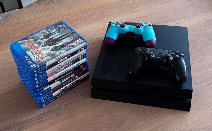 Playstation 4 met 10 spellen te koop., Spelcomputers en Games, Spelcomputers | Sony PlayStation 4, Zo goed als nieuw, Original