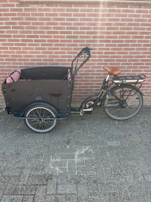 bakfiets, Fietsen en Brommers, Fietsen | Bakfietsen, Gebruikt, Overige merken, 4 kinderen of meer, Huif, Ophalen