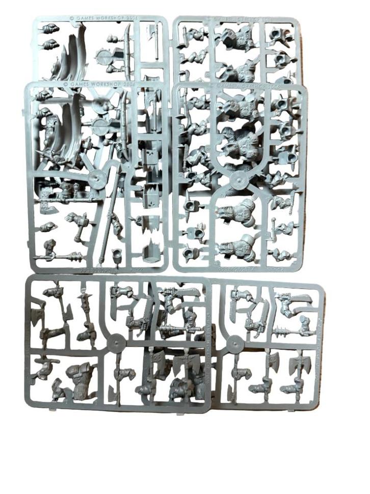 Warhammer Fantasy Old World Orcs and Goblins Black Orc Mob, Hobby en Vrije tijd, Wargaming, Zo goed als nieuw, Warhammer, Ophalen of Verzenden