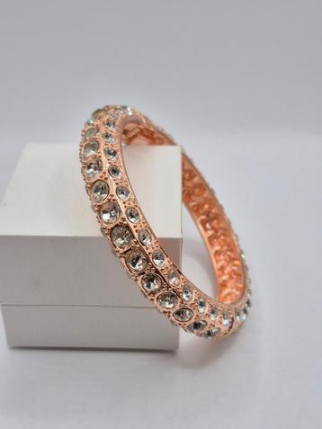 Fonkelende armband, rose goudkleurig met kristalsteentjes  beschikbaar voor biedingen