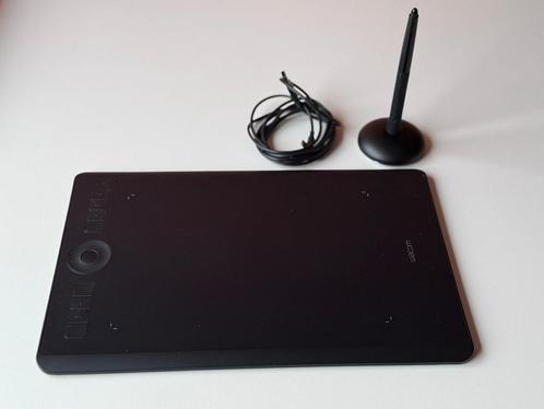 Wacom Intuos Pro Medium – Model: PTH-660 tekentablet, Computers en Software, Tekentablets, Zo goed als nieuw, Draadloos, Multi-touch