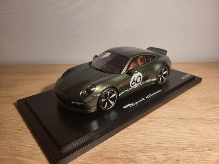 Porsche 911 Sport Classic - Spark - Oak green, Hobby en Vrije tijd, Modelauto's | 1:18, Ophalen of Verzenden