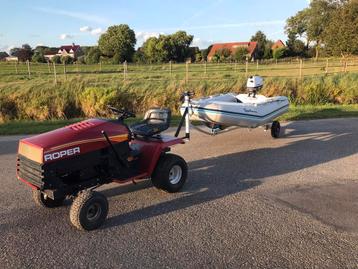 Typhoon rubberboot met buitenboordmotor. beschikbaar voor biedingen