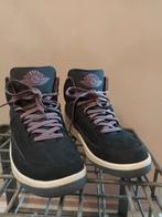 Nike Air Jordan 2 retro size 9, Ophalen of Verzenden, Zo goed als nieuw