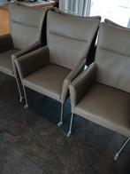 6 Taupe eetkamerstoelen op wieltjes - Sijben Roermond, Ophalen, Gebruikt, Bruin, Vijf, Zes of meer stoelen