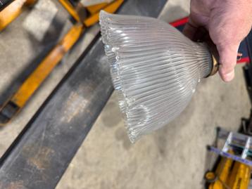 Lamp beschikbaar voor biedingen