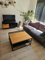 MOET SNEL WEG - Industriële salontafel en TV-meubel, Huis en Inrichting, Complete inboedels, Ophalen