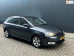 Skoda Rapid Spaceback 1.2 TSI Greentech JOY NL-AUTO, Auto's, Voorwielaandrijving, Euro 6, Alcantara, 49 €/maand
