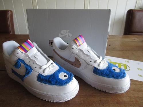 NIKE Air force 1 07 Ta Custums JAMIN Cookie Monster maat 41, Kleding | Dames, Schoenen, Nieuw, Sneakers of Gympen, Wit, Ophalen of Verzenden