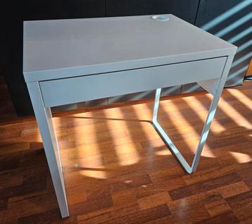 Micke bureau, Mick ikea met lade beschikbaar voor biedingen