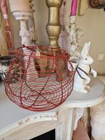 Mooi rood Frans eiermandje, Ophalen of Verzenden