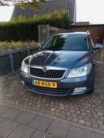 Skoda Octavia 1.2 TSI Combi DSG 2011 Grijs, Auto's, Skoda, 4 cilinders, Origineel Nederlands, 1200 kg, 1205 kg