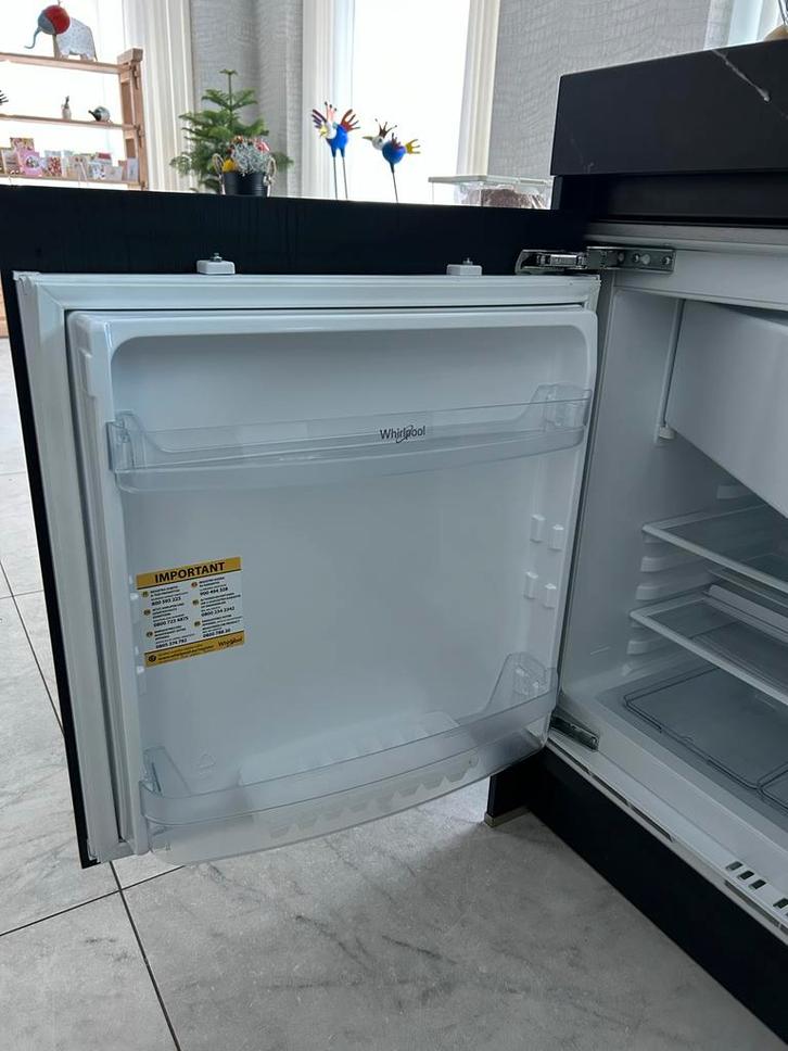 Whirlpool inbouw koelkast met vriezer - Zo goed als nieuw!, Witgoed en Apparatuur, Koelkasten en IJskasten, Zo goed als nieuw