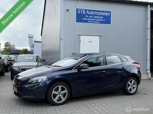 Volvo V40 2.0 D4 Momentum Business, Navi, Auto's, Volvo, Bedrijf, Te koop, V40, ABS, Airbags, Airconditioning, Alarm, Boordcomputer