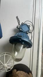 Industriële brocante fabriekslamp, Huis en Inrichting, Lampen | Wandlampen, Ophalen of Verzenden, Gebruikt, Metaal, Industrieel