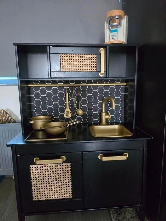 Restyled ikea speelkeukentje, Kinderen en Baby's, Speelgoed | Speelkeukens, Zo goed als nieuw, Ophalen