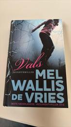 Mel Wallis de Vries - Vals, Ophalen of Verzenden, Zo goed als nieuw, Mel Wallis de Vries