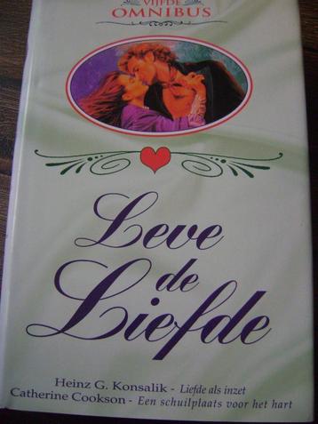 Omnibus Leve de Liefde - Konsalik / Catherine Cookson beschikbaar voor biedingen
