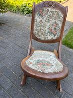 Vintage opklapbare nursing chair met gobelin, Ophalen