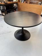 Ronde zwarte eettafel met tulp-voet – Ø110 cm, Huis en Inrichting, Tafels | Eettafels, Ophalen, Gebruikt, Rond, Vier personen