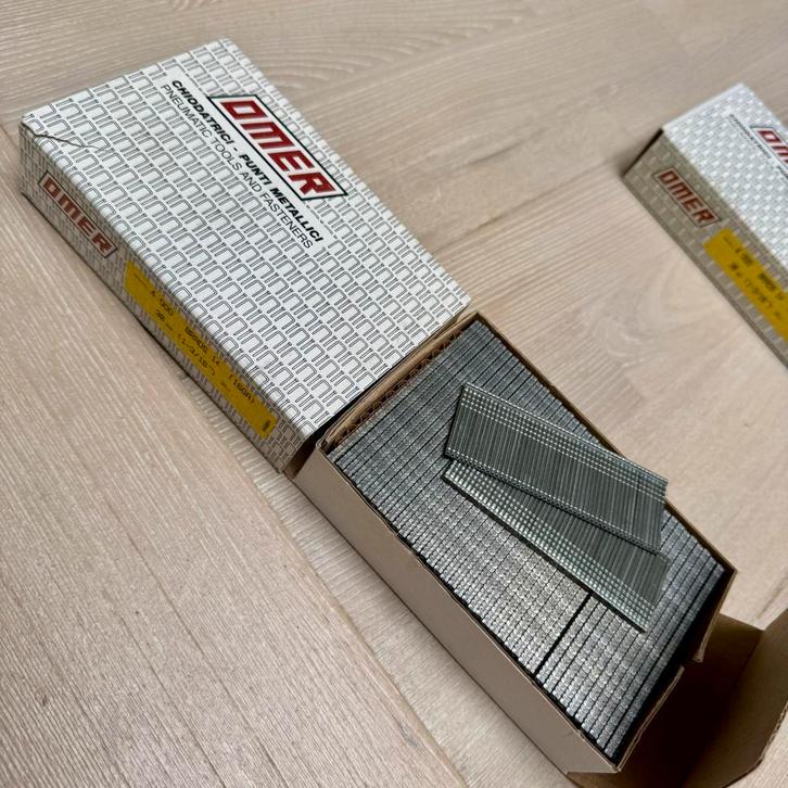 F16 brads / nagels gegalvaniseerd 30/35/38mm, Doe-het-zelf en Verbouw, IJzerwaren en Bevestigingsmiddelen, Nieuw, Spijkers, Minder dan 50 mm