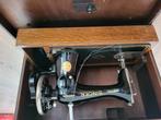 TE KOOP ANTIEKE NAAIMACHINE VAN SINGER, Antiek en Kunst, Antiek | Naaimachines, Ophalen