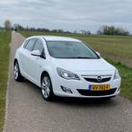 Opel Astra 1.4 Turbo Ecotec 103KW 5-D 2010 Wit, Auto's, Voorwielaandrijving, 65 €/maand, 4 cilinders, Handgeschakeld