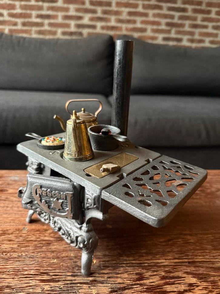 Gietijzeren Miniatuur poppen Kookfornuis Crescent, Antiek en Kunst, Antiek | Overige Antiek, Ophalen