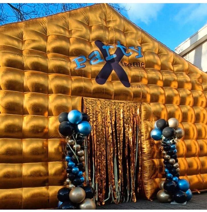 Opblaasbare tent huren feest partytent, Hobby en Vrije tijd, Feestartikelen | Verhuur, Verjaardag, Ophalen