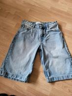 Bershka Korte Spijkerbroek Maat 32, Blauw, Zo goed als nieuw, W27 (confectie 34) of kleiner, Bershka