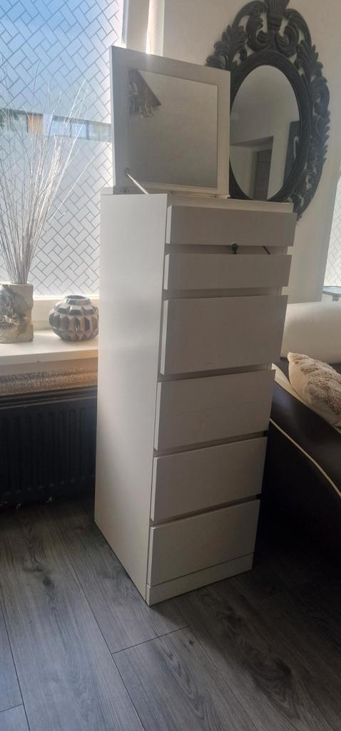 Leuke ladekast wit met 4 grote en2 kleine lades, Huis en Inrichting, Kasten | Ladekasten, Zo goed als nieuw, Minder dan 100 cm