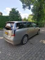 Mitsubishi Grandis 2.4-16V Intense 7 persoons, Auto's, Mitsubishi, Voorwielaandrijving, Gebruikt, 7 stoelen, Beige