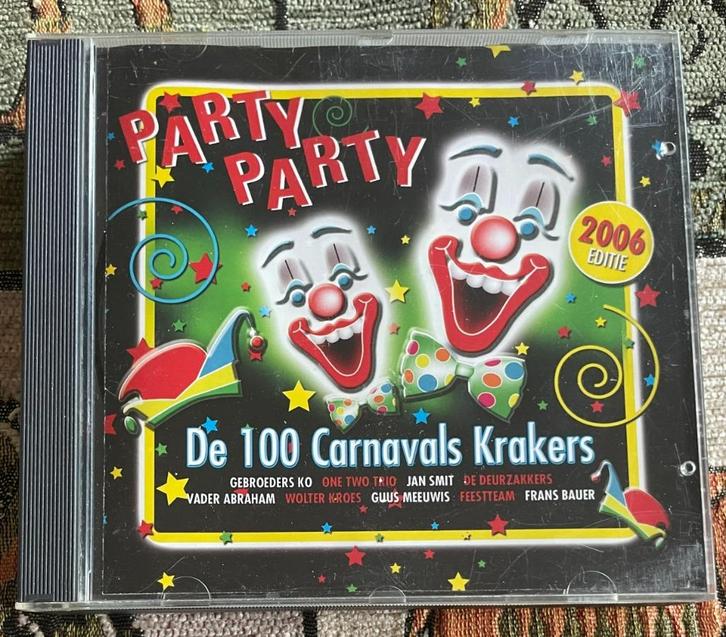 CD De 100 Carnavals Krakers 5 cd's 2006, Cd's en Dvd's, Cd's | Nederlandstalig, Zo goed als nieuw, Levenslied of Smartlap, Boxset