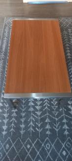 Mooie moderne rechthoekige salontafel met rvs poten te koop., 50 tot 100 cm, 100 tot 150 cm, Modern, Gebruikt