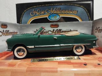 Ford 1949 Cabriolet groen Mira metal 1:18 KRD beschikbaar voor biedingen
