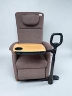 Ergonomische Opsta-Hulp met Draaibare Bamboe Tafel, Diversen, Verpleegmiddelen, Ophalen, N, N, Zo goed als nieuw