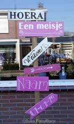 Geboortebord Wegwijzer voor geboorte van Meisje 1m80 hoog., Kinderen en Baby's, Kraamcadeaus en Geboorteborden, Ophalen of Verzenden