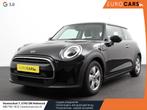 Mini Mini 1.5 Cooper Essential Trim Climate control Navigati, Auto's, Mini, Gebruikt, Euro 6, 4 stoelen, Zwart