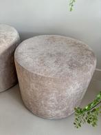 Twee beige poefen nieuw, Huis en Inrichting, Ophalen, Rond, Nieuw, Minder dan 50 cm