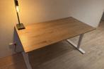 Bureau / Zit-Sta Bureau - 140x80cm - Houtlook, Ophalen, In hoogte verstelbaar, Zo goed als nieuw, Stabureau