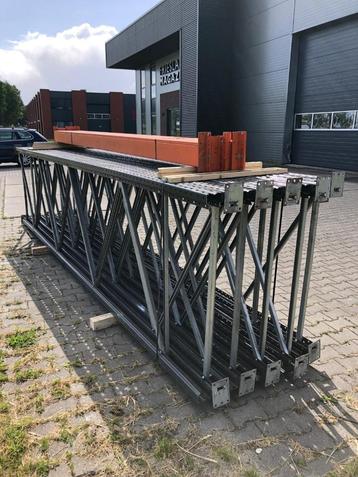Gebruikte Dexion P90 palletstelling 4m hoog beschikbaar voor biedingen