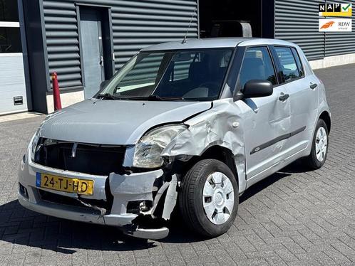 Suzuki Swift 1.3 GA, Auto diversen, Schadeauto's, Suzuki, Handgeschakeld, Benzine, Hatchback, Zilver of Grijs