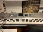 Roland Fantom X8 Workstation incl. Flightcase, Ophalen, Gebruikt, 88 toetsen, Roland